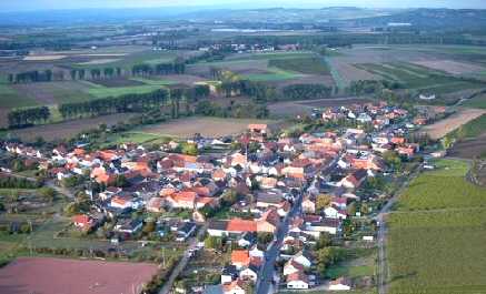 Luftbild von Eckelsheim
